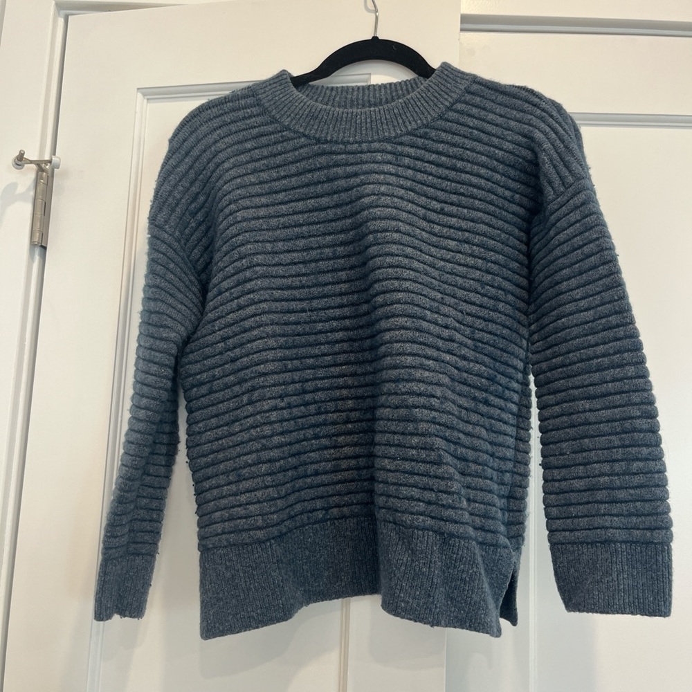 Madewell Heathered Blue Sweater - Picture 1 of 2